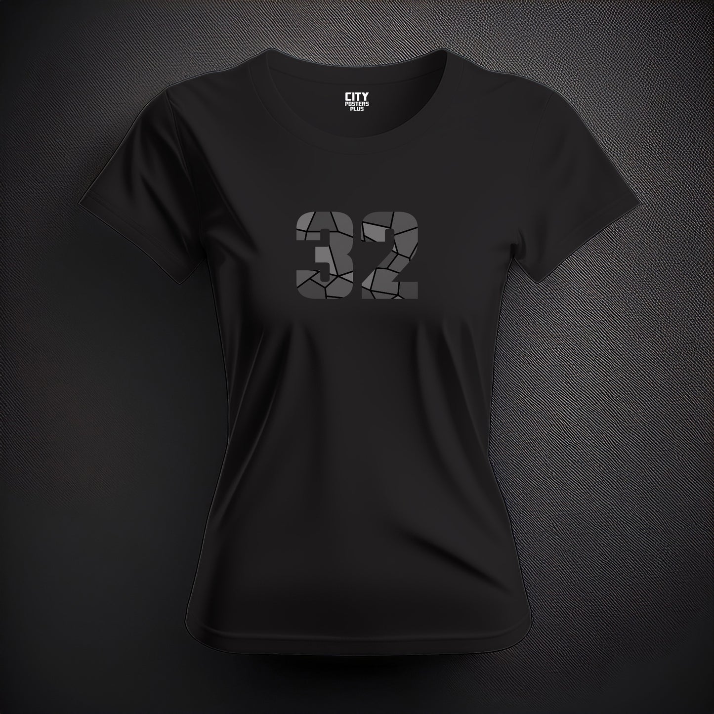 32 Number Women T-Shirt (Black)